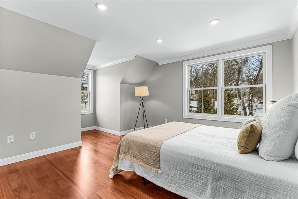 25 Franklin Avenue