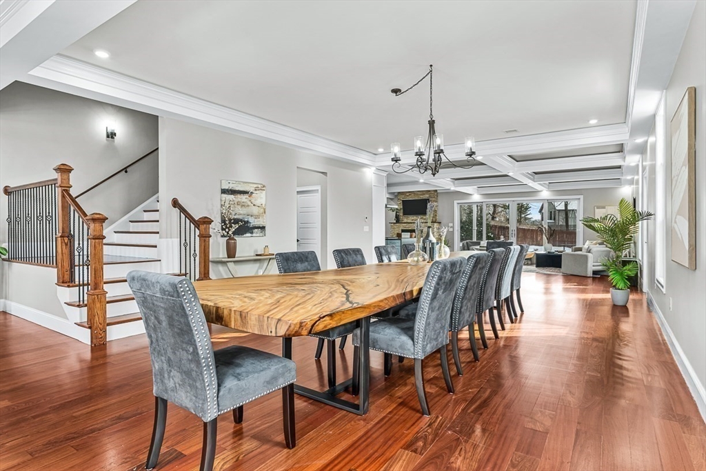 25 Franklin Avenue