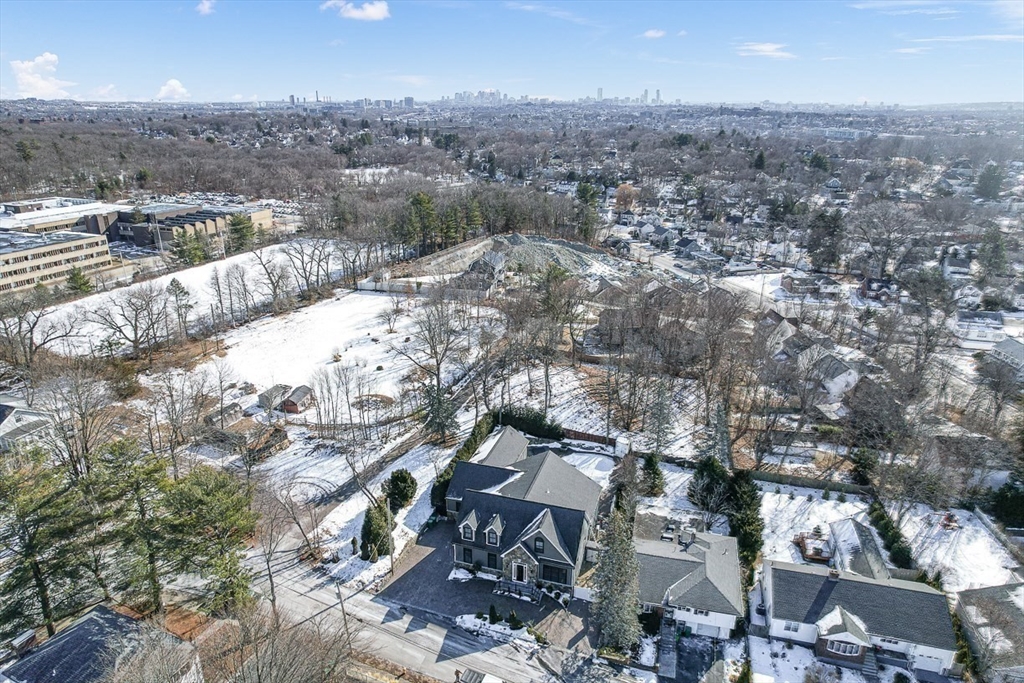 25 Franklin Avenue