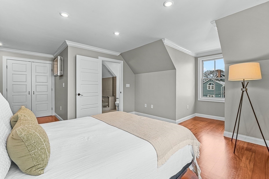 25 Franklin Avenue