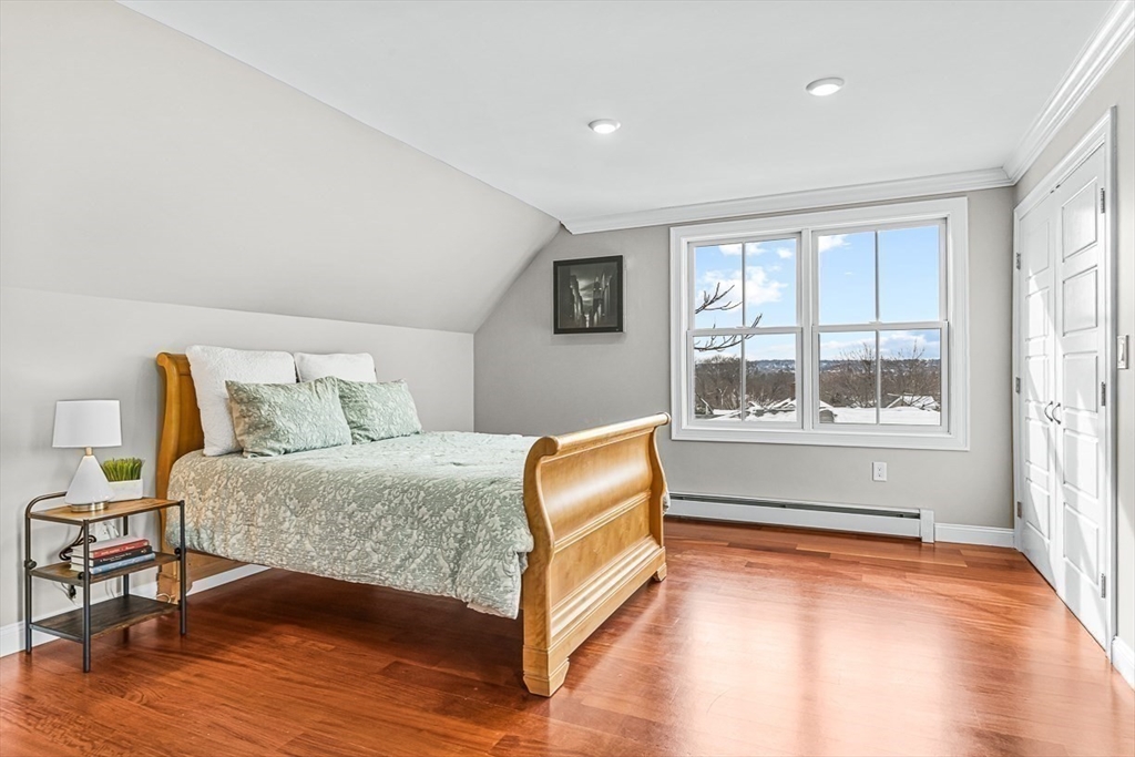 25 Franklin Avenue
