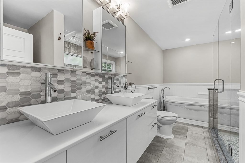 25 Franklin Avenue