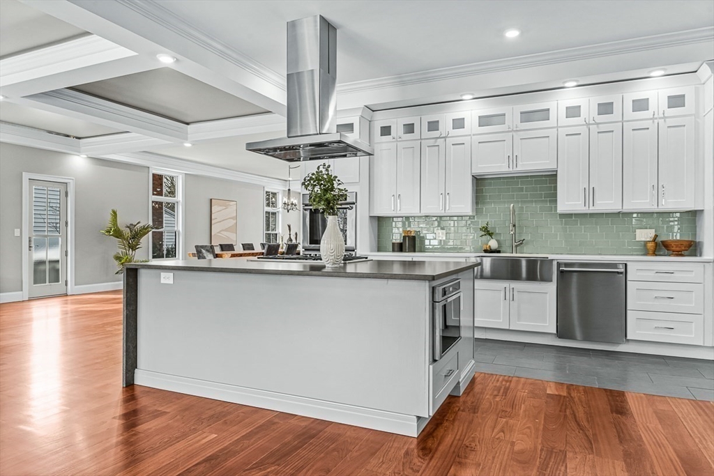25 Franklin Avenue