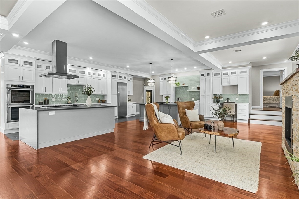 25 Franklin Avenue