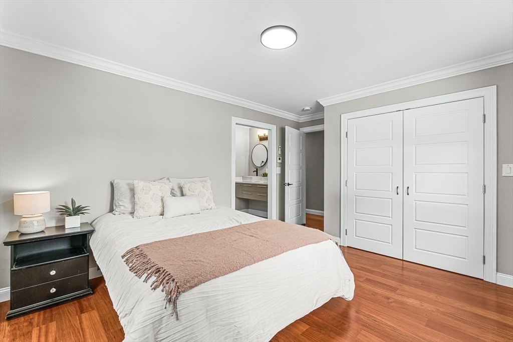 25 Franklin Avenue