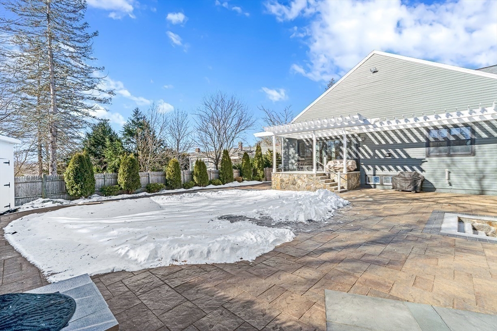 25 Franklin Avenue