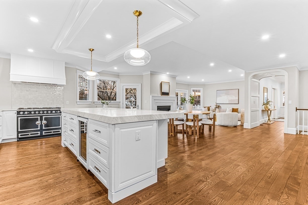 6 Lakeview Road