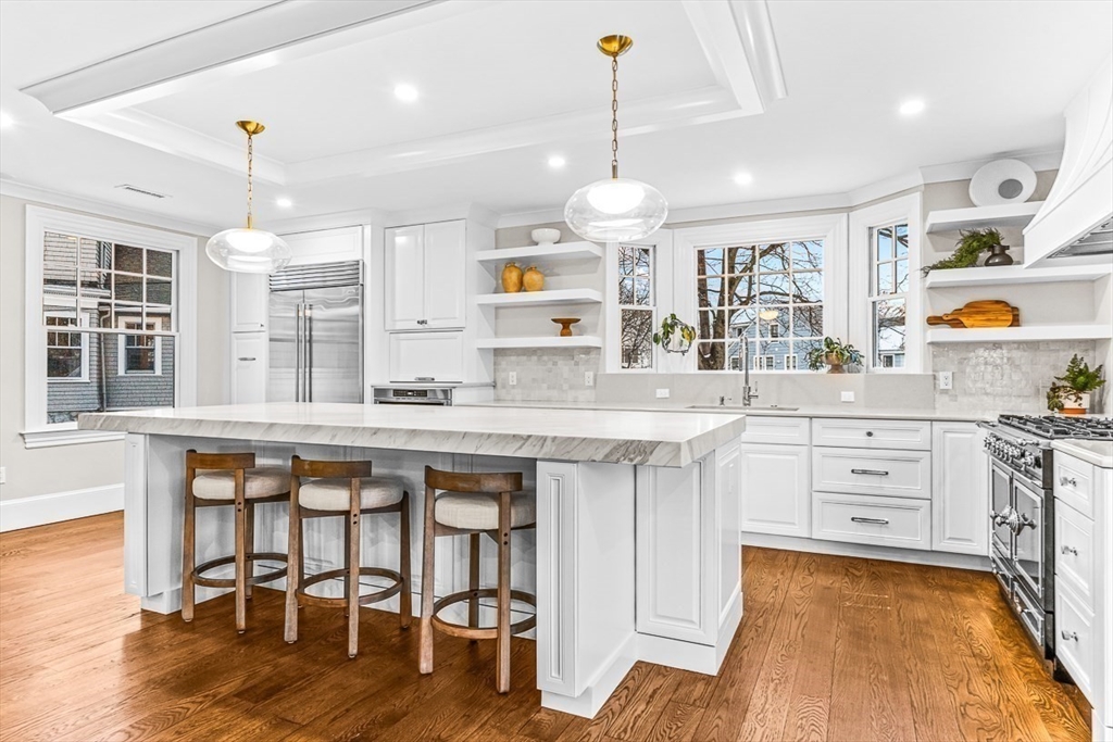 6 Lakeview Road
