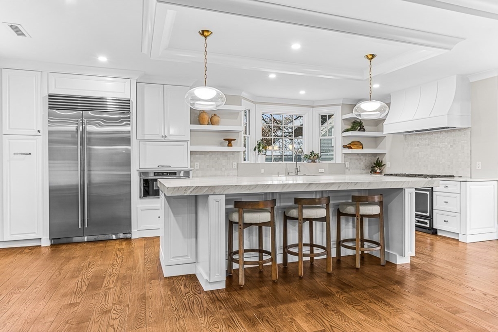 6 Lakeview Road