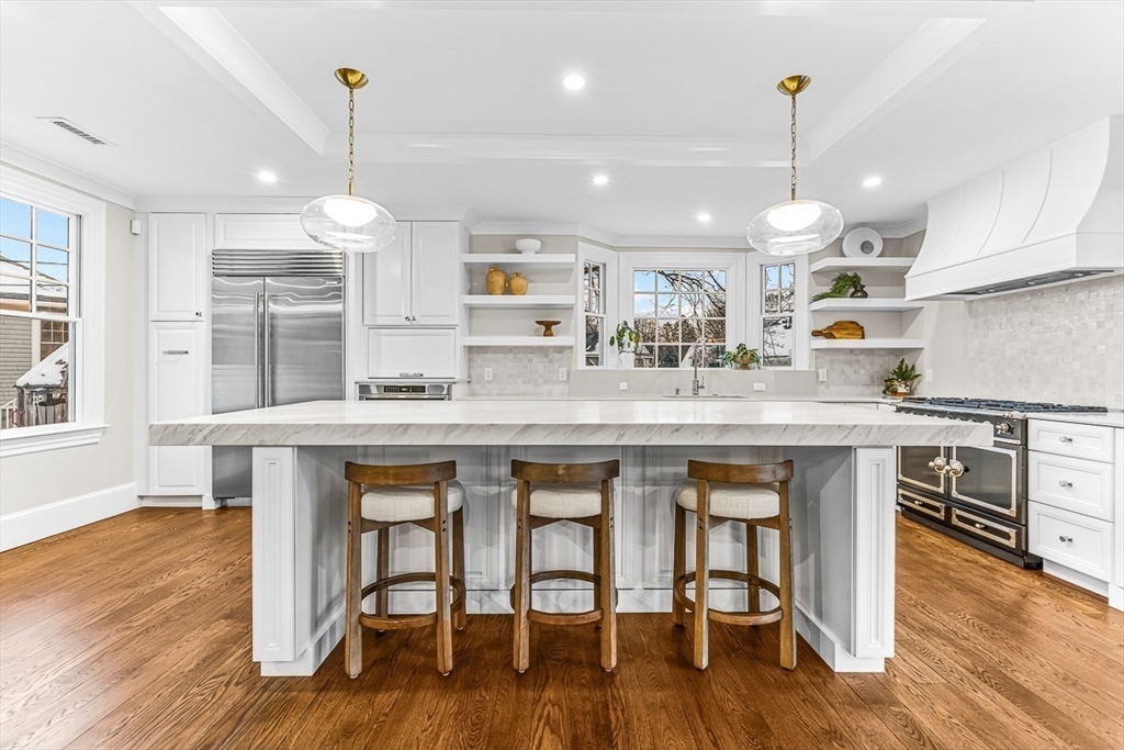 6 Lakeview Road