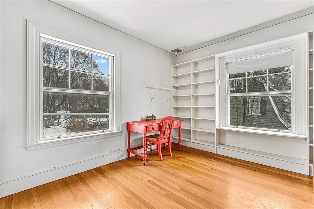 5 Woodside Road
