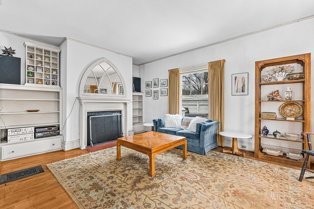 5 Woodside Road
