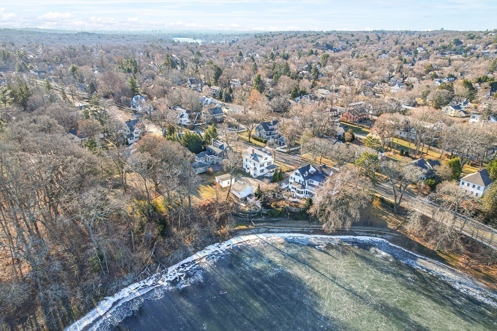 5 Woodside Road
