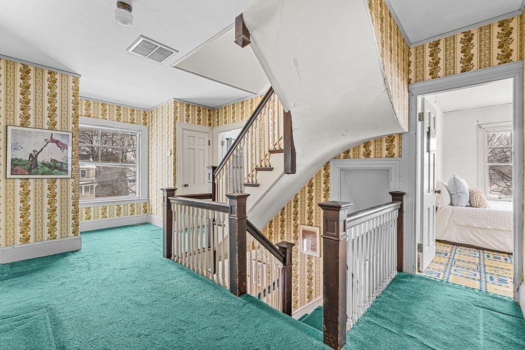 5 Woodside Road
