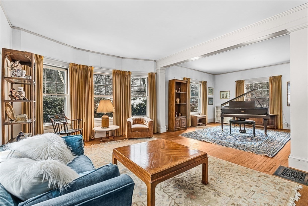 5 Woodside Road