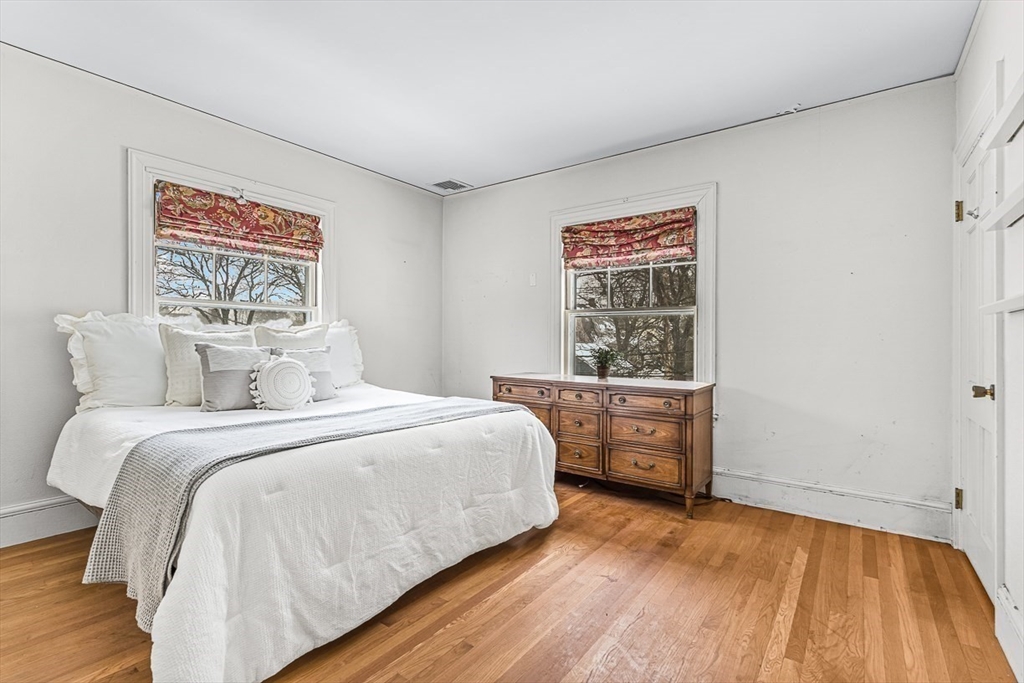 5 Woodside Road