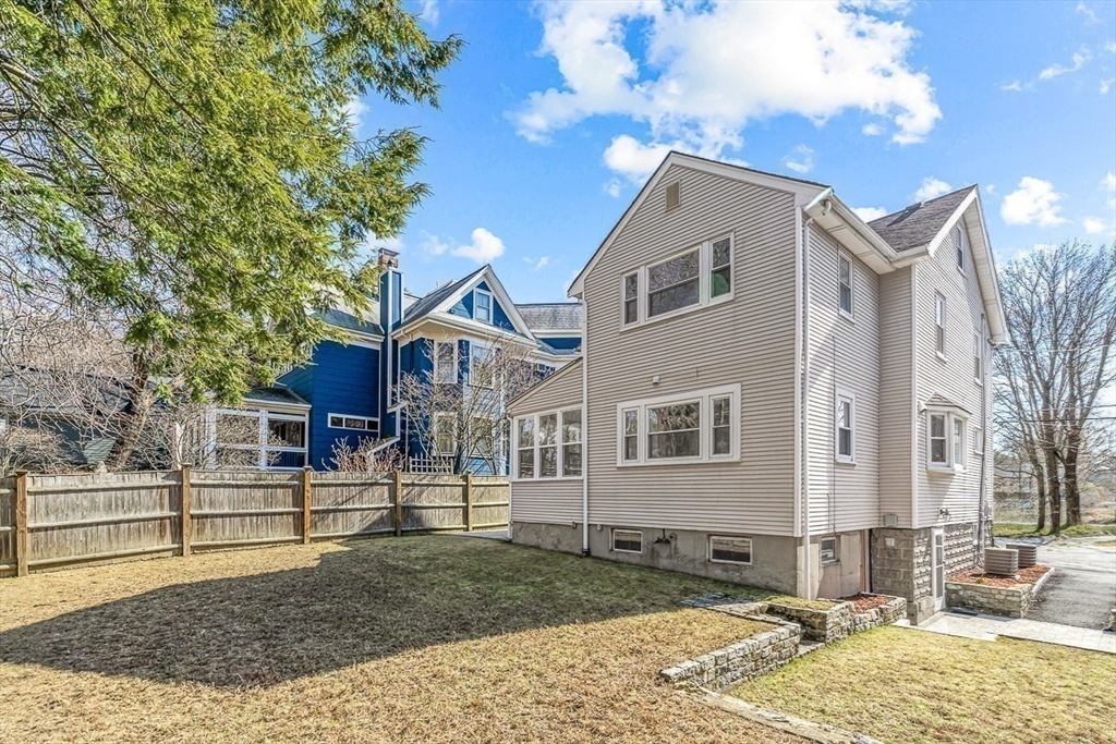 36 Lebanon Street