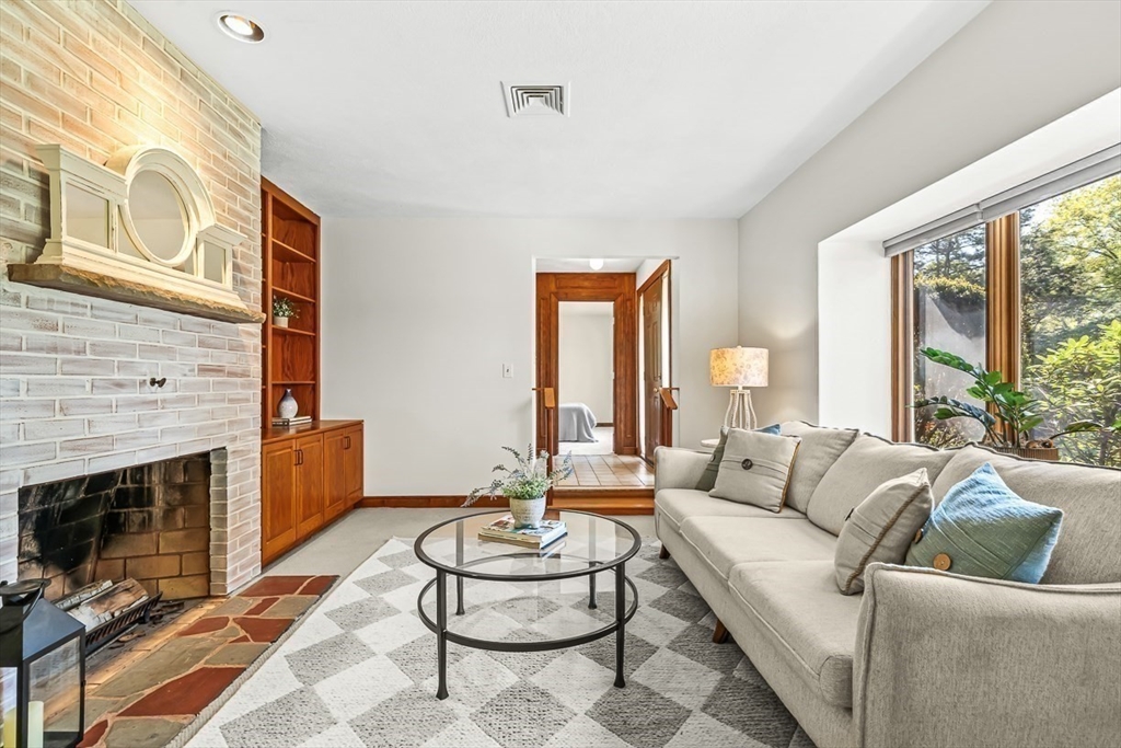 22 Grove Place # 4