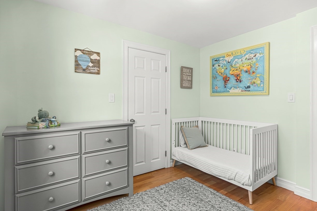 12 Rose Ave # 12