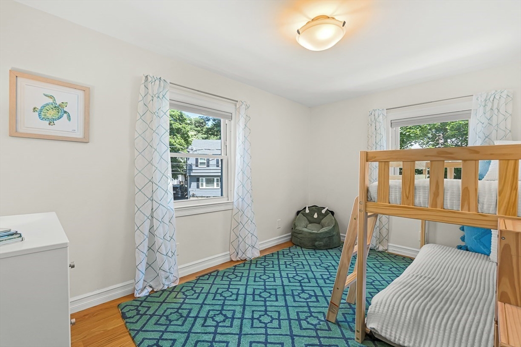 12 Rose Ave # 12
