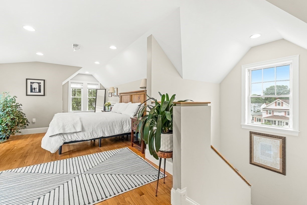 143 Waverley St # 143