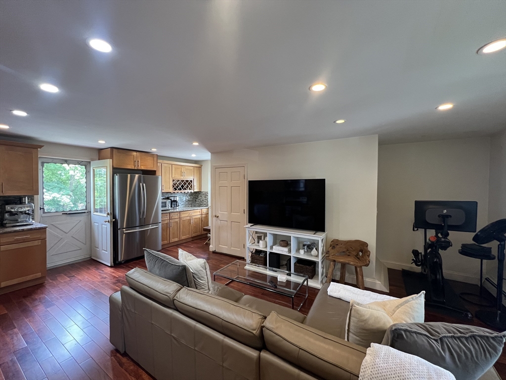 37-39 Spruce Street # 37