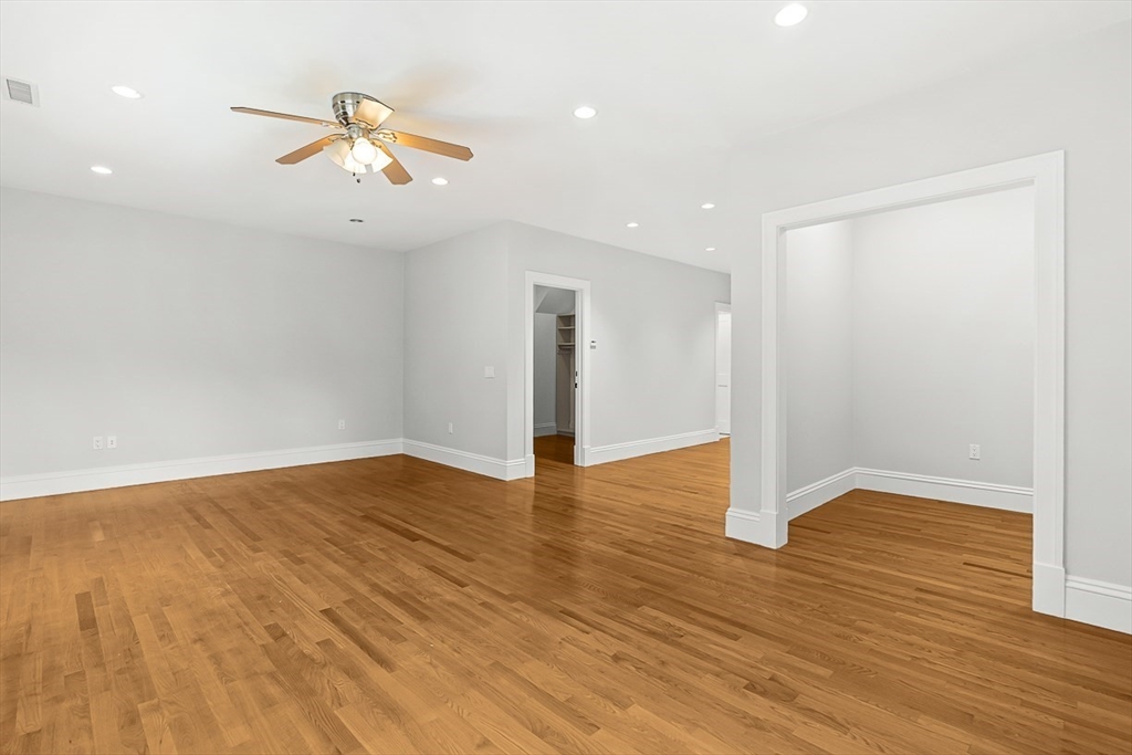 26 Swan Road