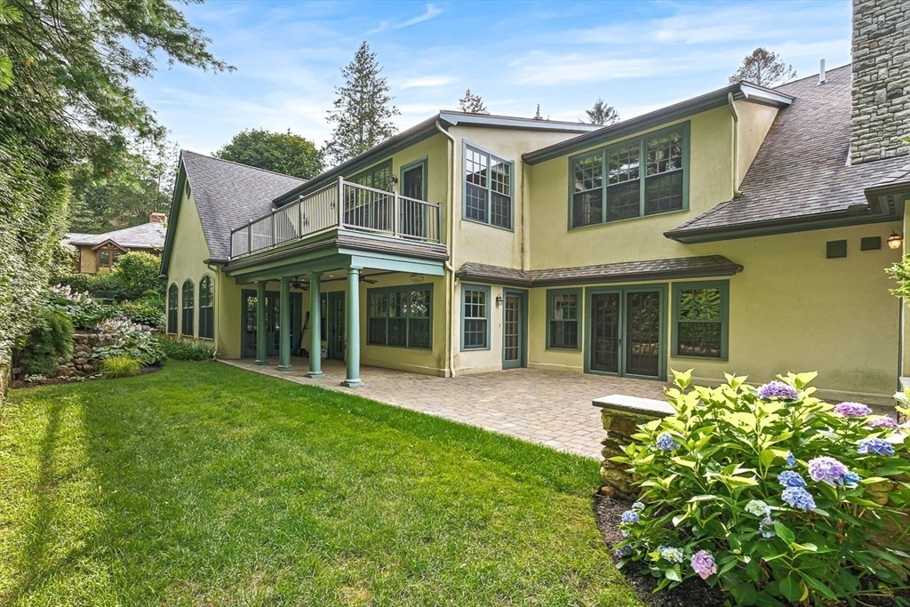 26 Swan Road
