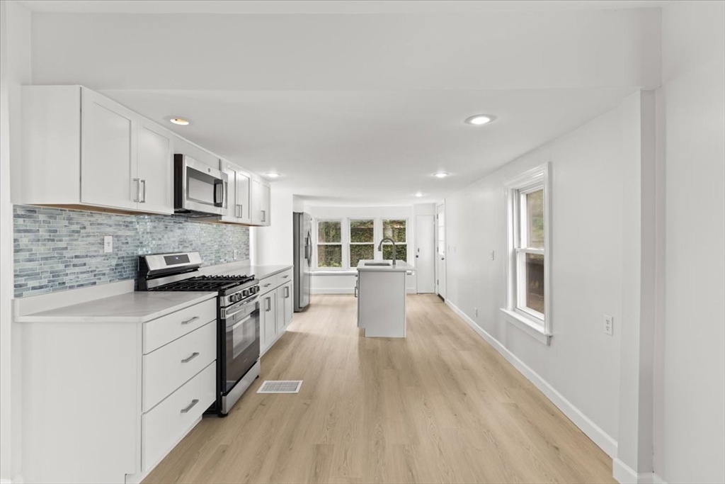 54 L St