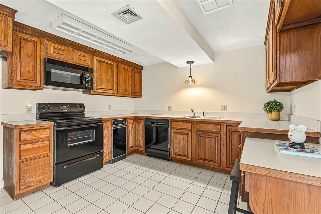 115 Washington Street # 2A