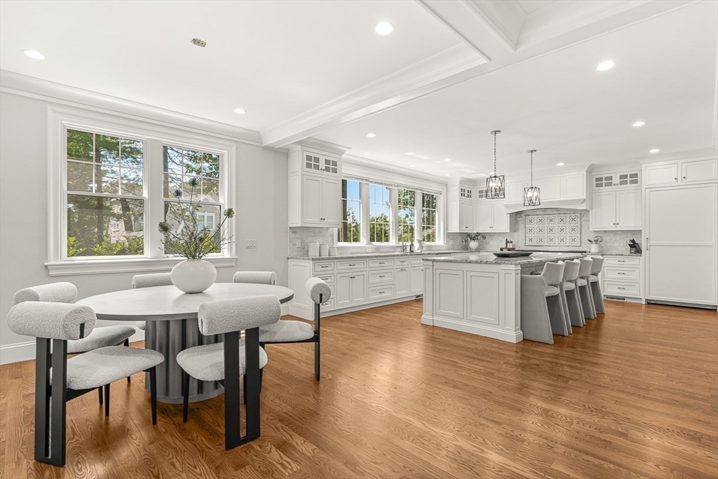 6 Ledgewood Road