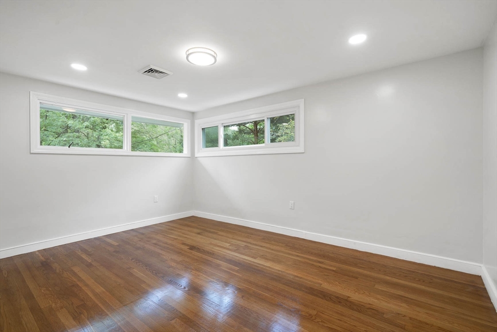 7 Thornberry Road