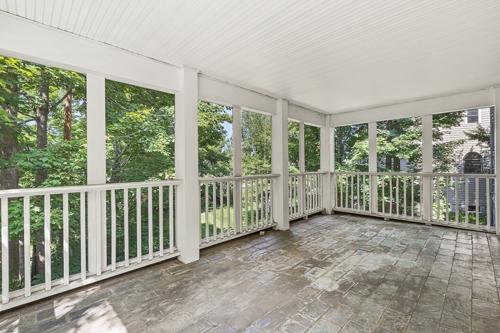 19 Glengarry Road