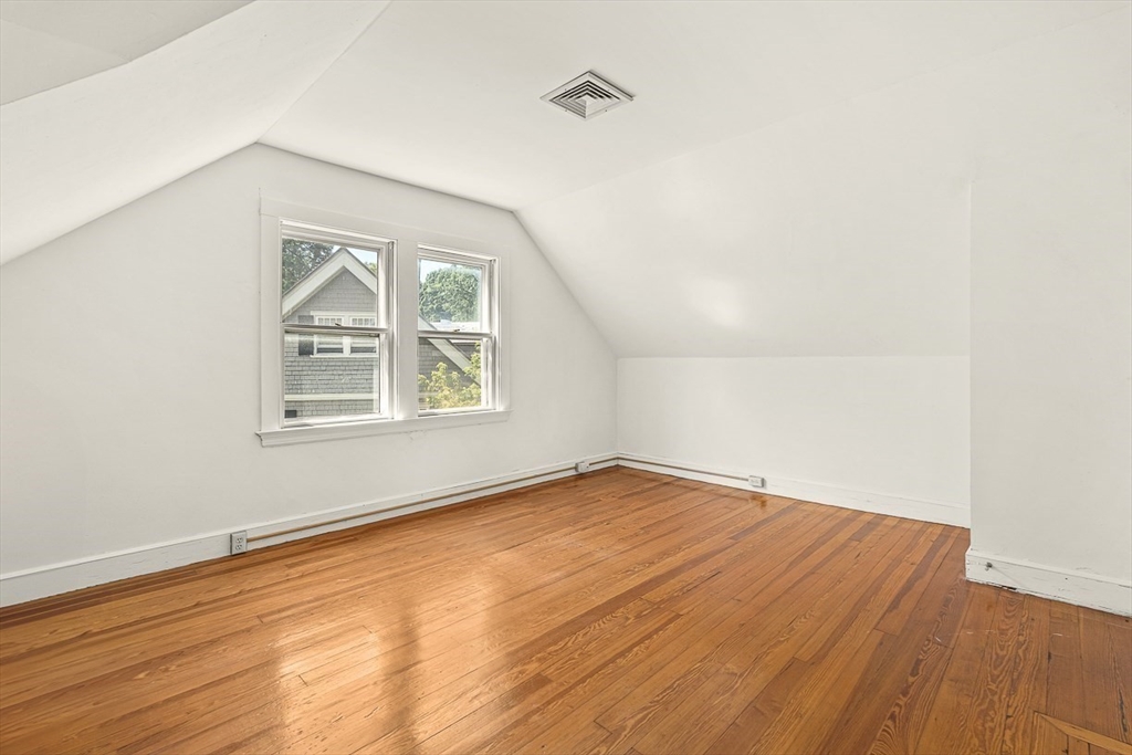 19 Glengarry Road