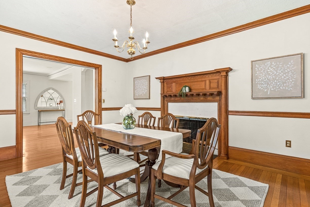 19 Glengarry Road