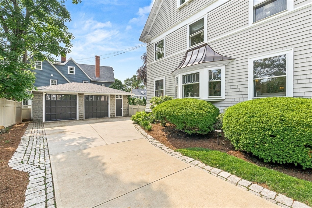 5 Stratford Road