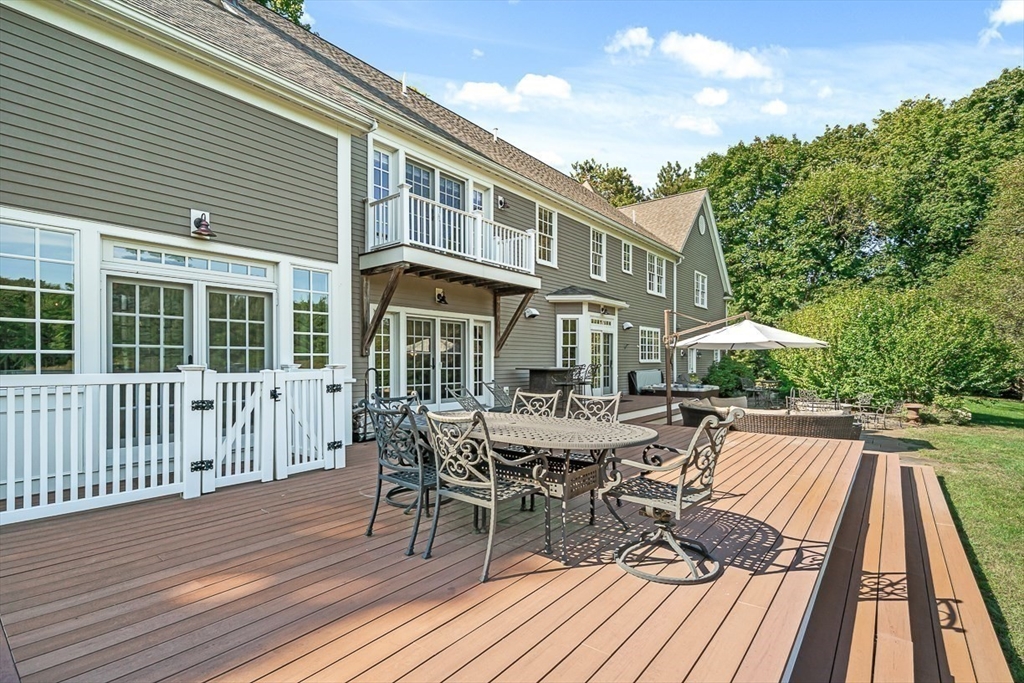 33 Old Concord Road