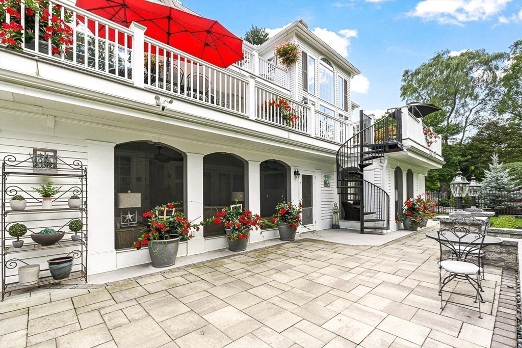 257 High Street