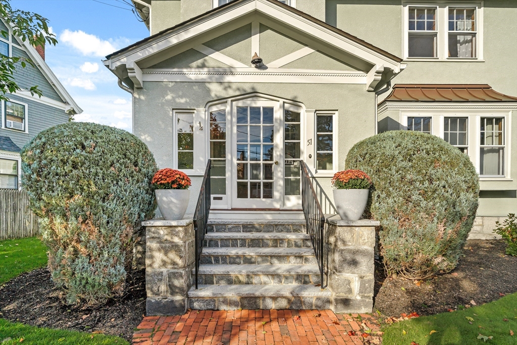 51 Sagamore Avenue, Medford