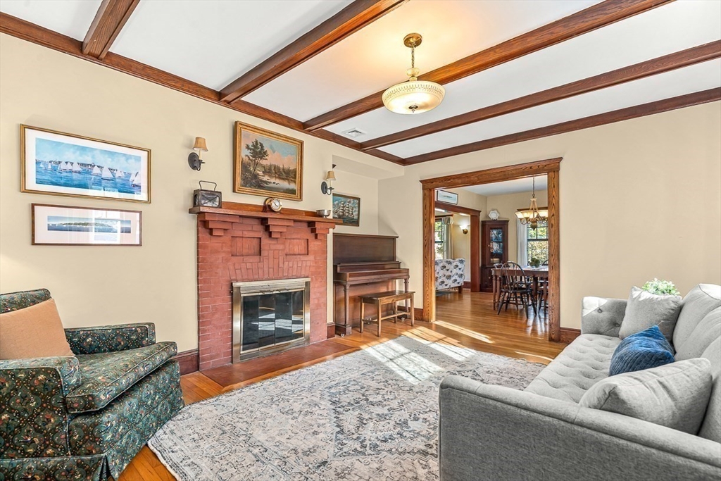 51 Sagamore Avenue, Medford