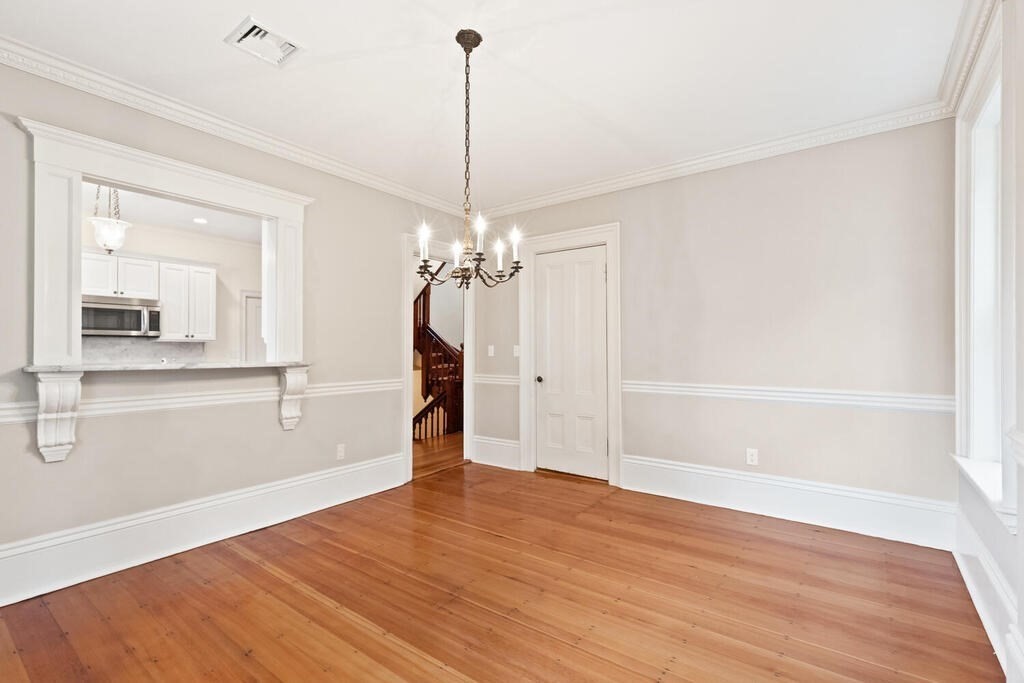 2 Rangeley Road # 2, Winchester Unit: 2