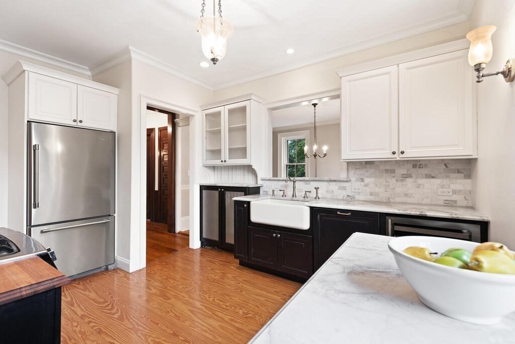 2 Rangeley Road # 2, Winchester Unit: 2