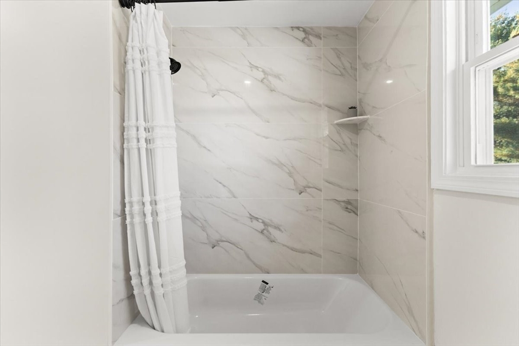 70 Carlisle St, Brockton