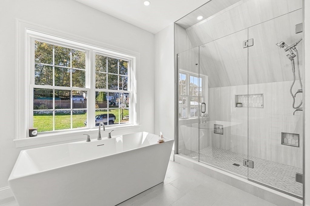 14 Liana Street, Woburn