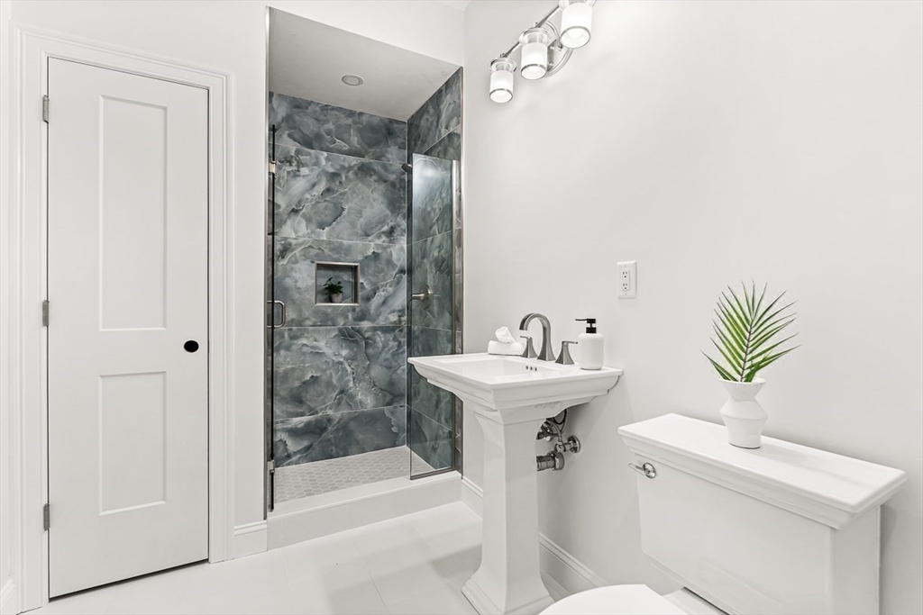 14 Liana Street, Woburn