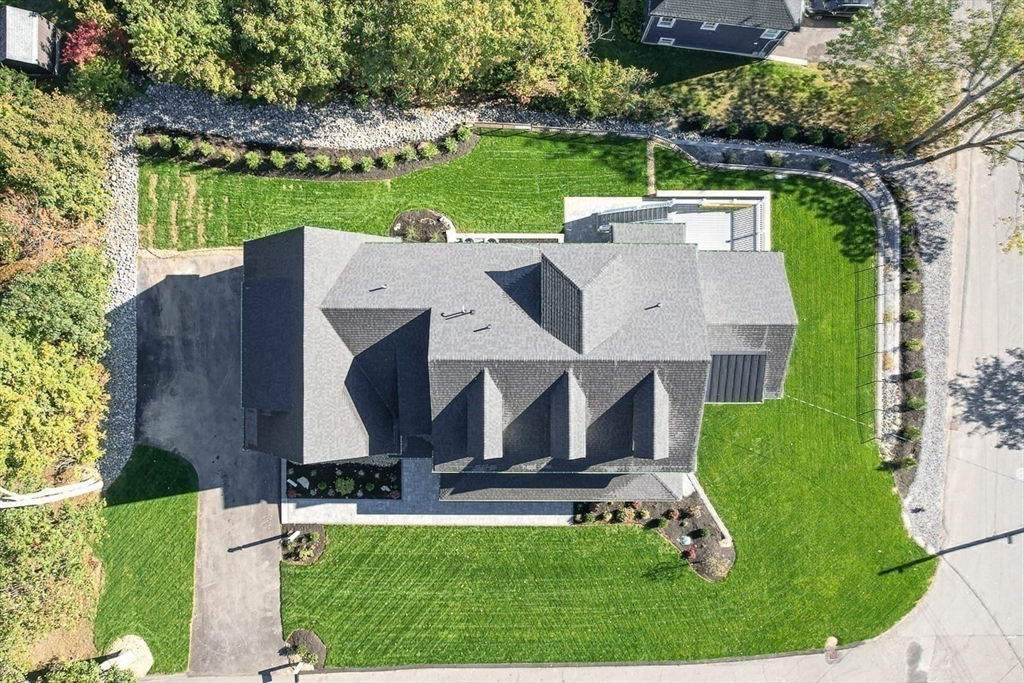 14 Liana Street, Woburn