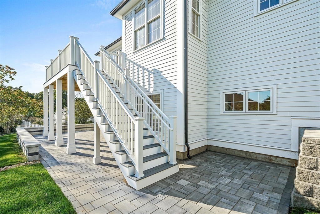 14 Liana Street, Woburn