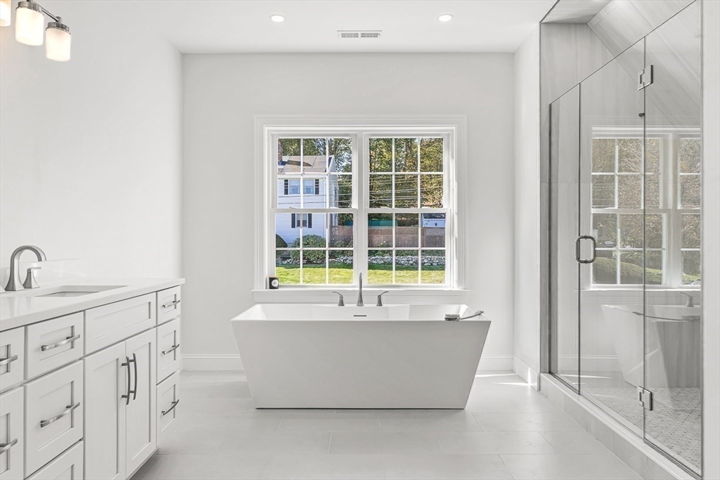 14 Liana Street, Woburn