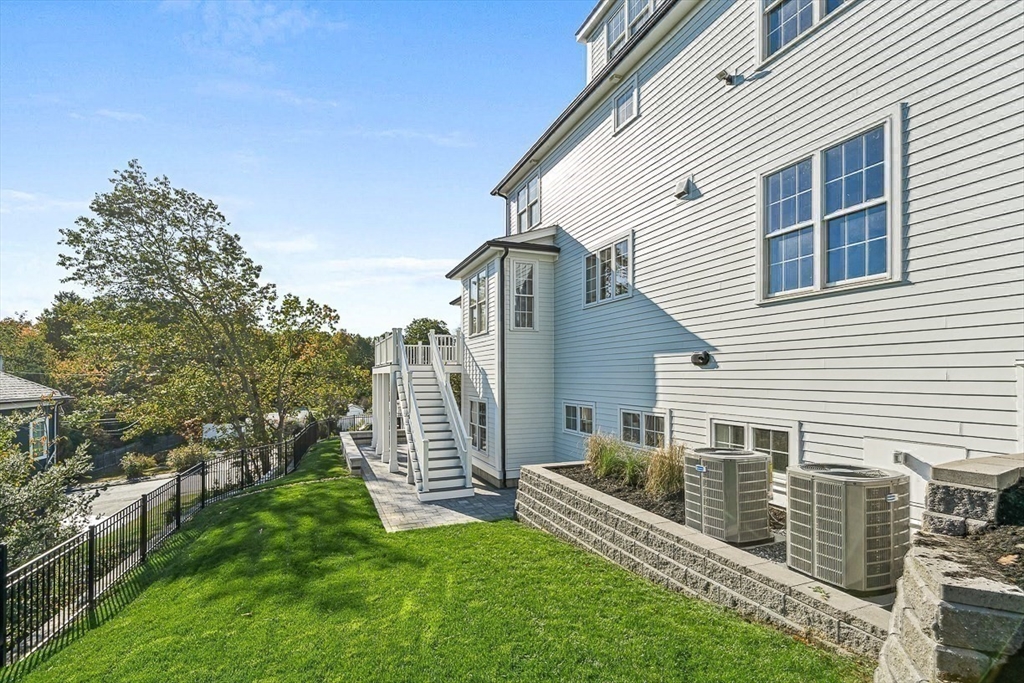 14 Liana Street, Woburn