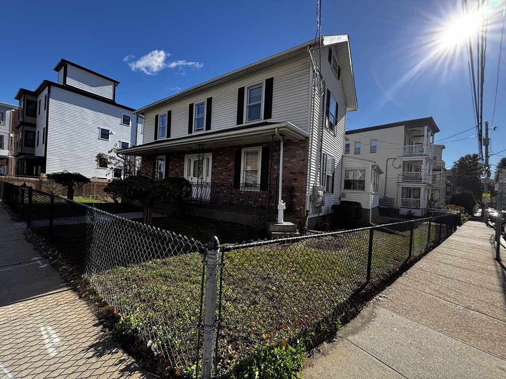 198 Washington St # 1